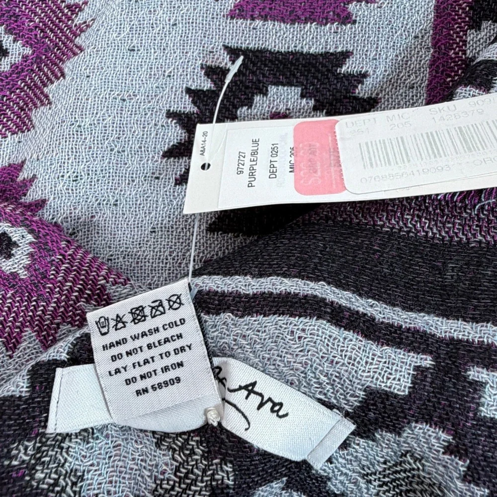 NWT Anna & Ava Gray‎ Purple Fringe Scarf Southwest Aztec Bohemian Blanket Wrap